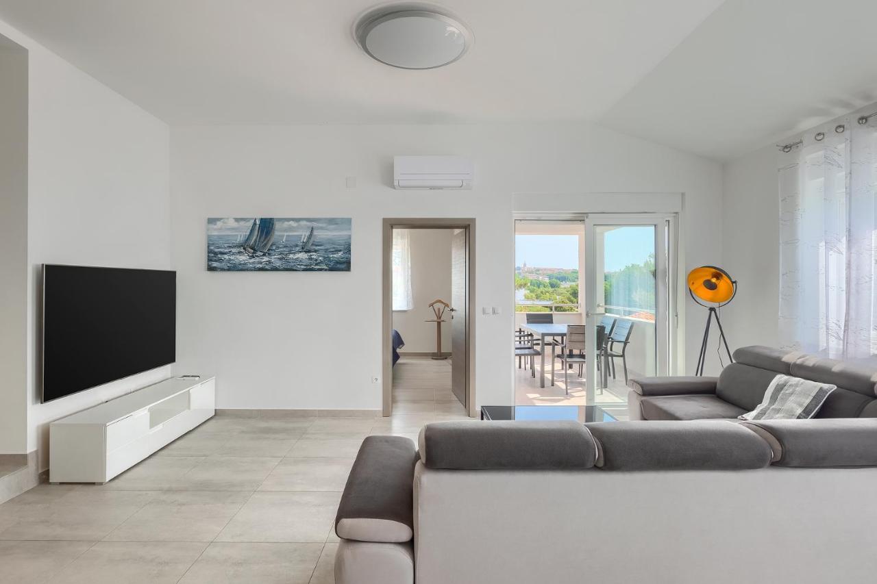 Apartments Medulin 2217 Экстерьер фото